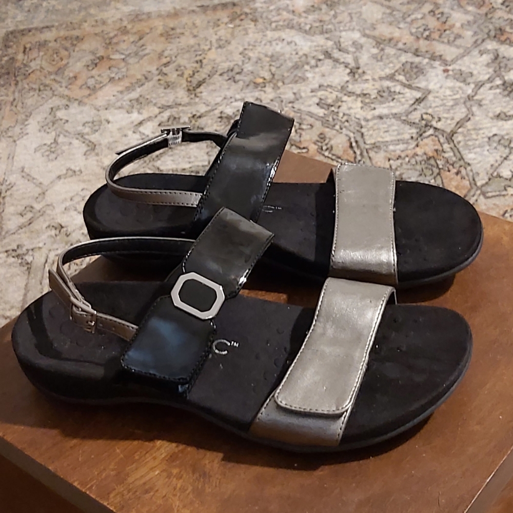 Vionic sandals